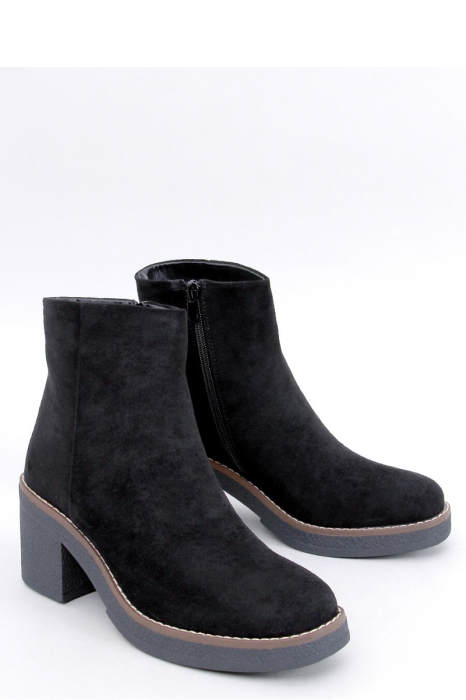 Botine cu toc model 201372 Inello negru