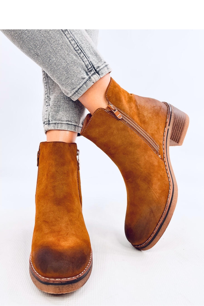 Botine cu toc model 201970 Inello maro