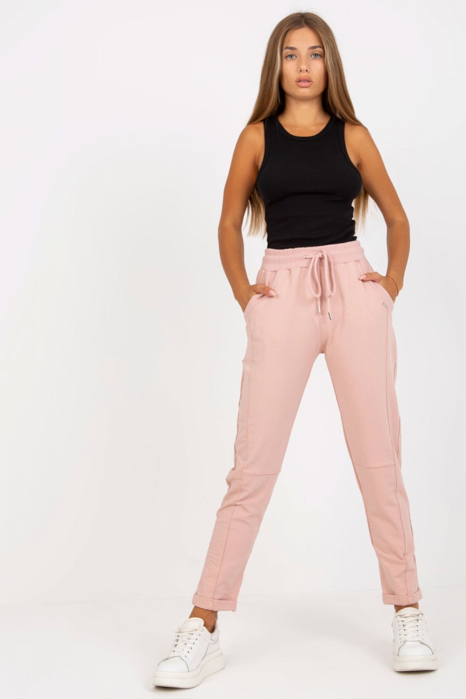 Pantaloni de trening model 169085 Relevance roz